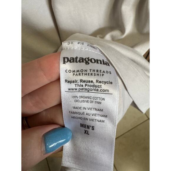 Patagonia Men's Sunshade Polo Shirt Tarpon Logo Short Sleeves Off White Size XL - Picture 8 of 10